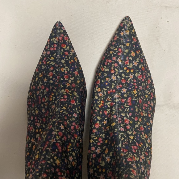 Zara floral sock heel - Picture 2 of 3